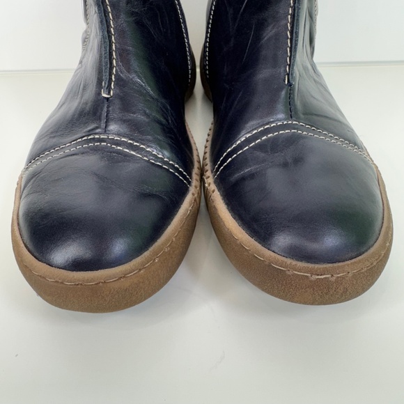 Josef Seibel Women’s Leather Side Zip Chelsea Ankle Boots – Navy with Knit - Picture 7 of 13